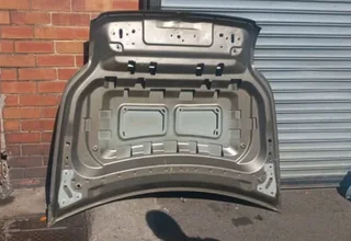 Land rover defender 2020-2024 bonnet available for sale