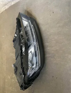 Audi Q7 2019 matrix headlights