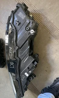 Audi Q7 2019 matrix headlights