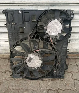 2014-2018 RANGE ROVER VOGUE RADIATOR FAN FOR SALE
