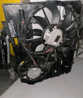 Range Rover defender radiator fan
