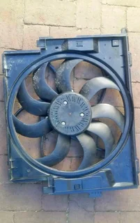 BMW 1-SERIES F20 F21 2-SERIES F22 3-SERIES F30 F31 PRE-FACELIFT COOLING RADIATOR FANS AVAILABLE