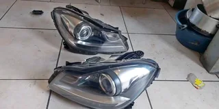 Mercedes W204 Facelift xenon headlights