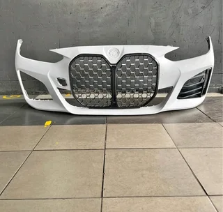BMW G22 front bumper / 4 series