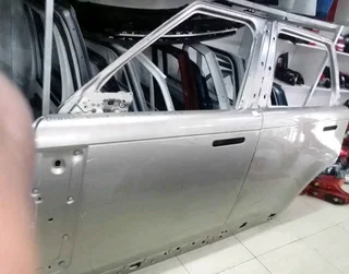 Range Rover Vogue 2024Left side Doors available for sale