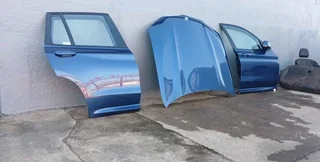 Bmw X3 G01 Bonnet and doors available for sale