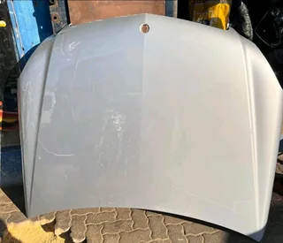 Mercedes Benz W205 Preface Bonnet