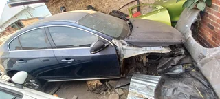 Volvo S60 D5 available for stripping