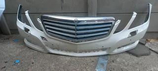 Mercedes Benz W212 Eclass preface front bumper available for sale clean clean