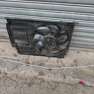 Bmw f44,f40 fan available for sale clean clean