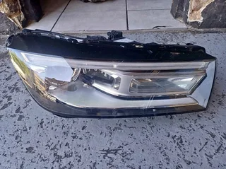 Audi Q5 2019 Headlights Available For Sale