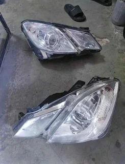Mercedes Benz W 207 normal headlights preface available