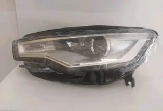 Audi A6 xenon head light left side available