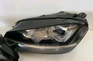 VW Golf 7 TSI Xenon Headlights available for sale clean clean