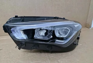 Mercedes Cla W118 Headlight (2019–2023) Right Side | Single Xenon &#43; Led Drl | Oem