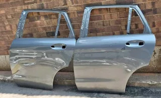 Mercedes GLC W253 left rear doors