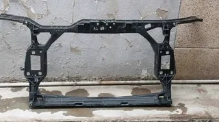 Audi A4 A5 B8 Radiator support /cradle