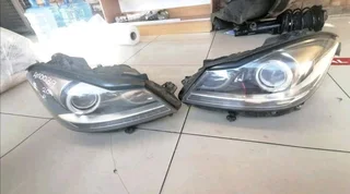 Mercedes-benz Used Clean Headlights Available .
