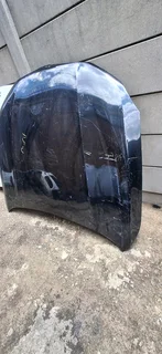 Bmw G11 BONNET AVAILABLE FOR SALE CLEAN CLEAN