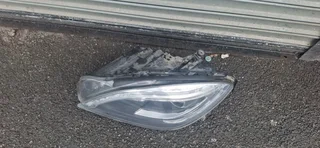Mercedes benz ML W166 leftside headlights available for sale clean clean