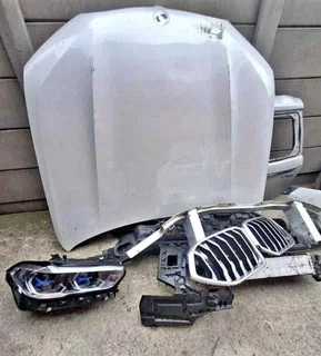 BMW X5 F15 F16 BONNET AND STIFFER