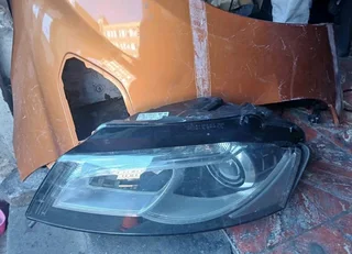 Audi A3 2010 Xenon left side headlight