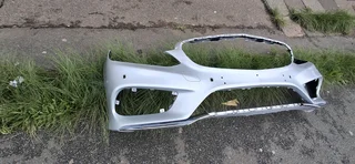 Mercedes benz W212 facelift front bumper and bonnet available for sale clean clean