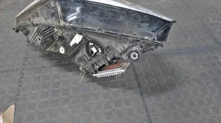 Bmw G05 led headlights available for sale clean clean