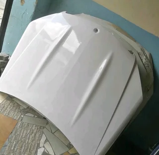 Mercedes benz w204 C63 bonnet available for sale clean