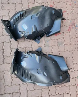 Mercedes Benz W204 fender liners available