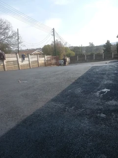 Tar driveways