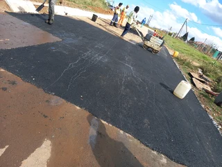 Tar driveways