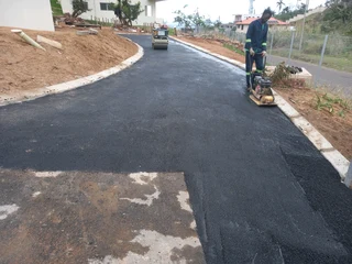 Tar driveways