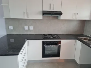 Parow:  2bedroom Apartment - To Let