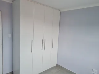 PAROW:  2Bedroom Apartment - TO LET