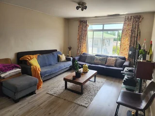 STELLENBOSCH: Spacious 3 Bedroom Apartment - TO LET