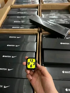 Apple watch series 8 nike edition (45mm)