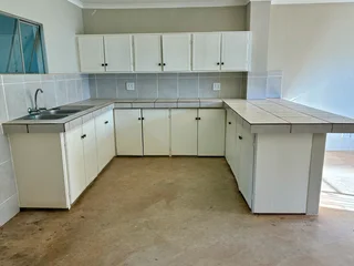 2 Bed, 1 Bath Flat To Rent - Lushof, Tzaneen