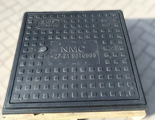 Manhole Covers HD,MD,LD (Strength from 700 kg to 40ton)