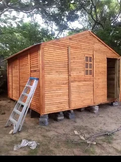 AAA ASHLEY HIGH STRONG QUALITY LOGHOMES AND DISCOUNT WENDY&#39;S FOR SALE FOR MORE CALL 0782662986