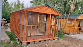 AAA ASHLEY HIGH STRONG QUALITY LOGHOMES AND DISCOUNT WENDY&#39;S