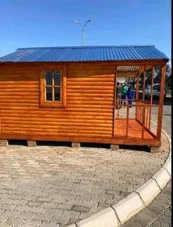 AAA ASHLEY HIGH STRONG QUALITY LOGHOMES AND DISCOUNT WENDY&#39;S