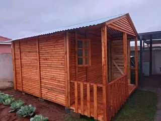 AAA ASHLEY HIGH STRONG QUALITY LOGHOMES AND DISCOUNT WENDY&#39;S