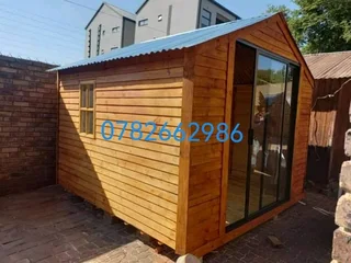 AAA ASHLEY HIGH STRONG QUALITY LOGHOMES AND DISCOUNT WENDY&#39;S