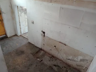 Shop and flatlet for rent in Woodstock