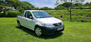 2022 Nissan NP200 1.6i Safety Pack Aircon