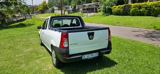 2022 Nissan NP200 1.6i Safety Pack Aircon