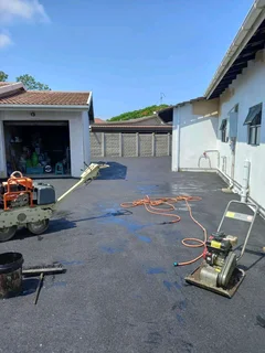 TAR  SURFACING   AND   DRIVEWAYS