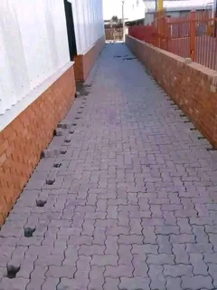 TAR  SURFACING   AND   DRIVEWAYS