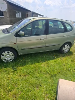 2002 Renault Scenic Sedan